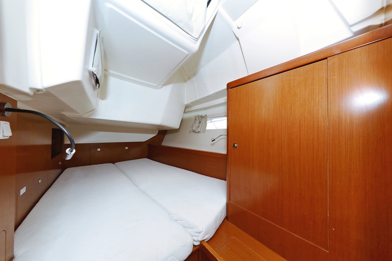 Oceanis 41 — photo 21