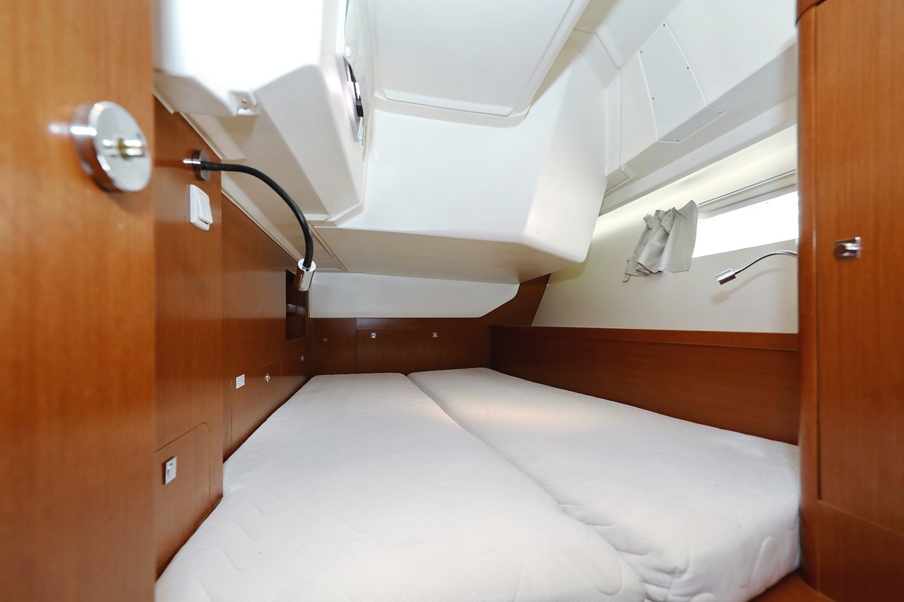 Oceanis 41 — photo 22