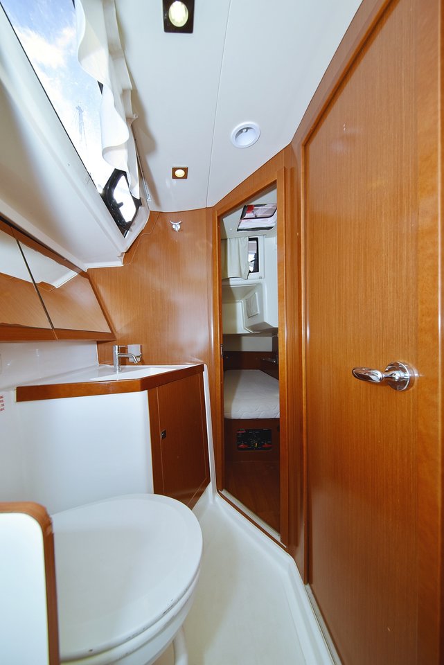 Oceanis 41 — photo 23