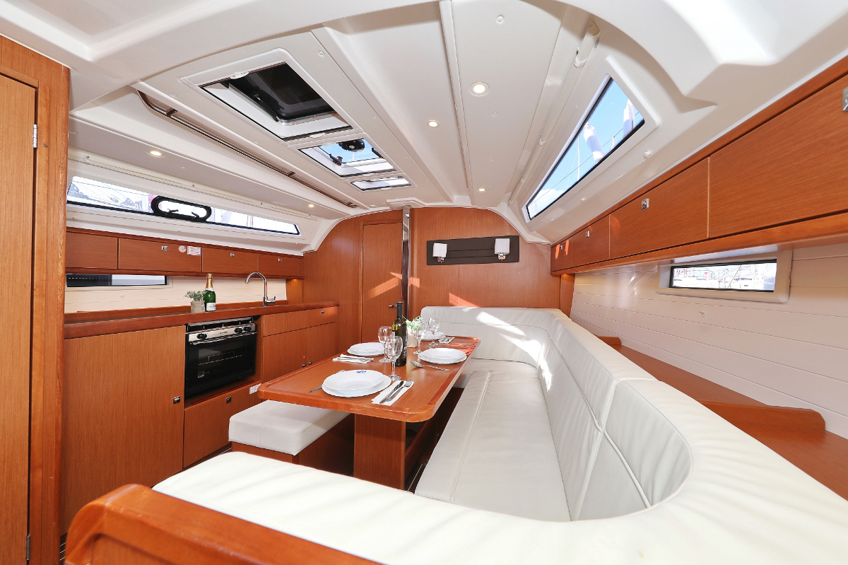 Bavaria Cruiser 41 - 3 cab. — photo 14