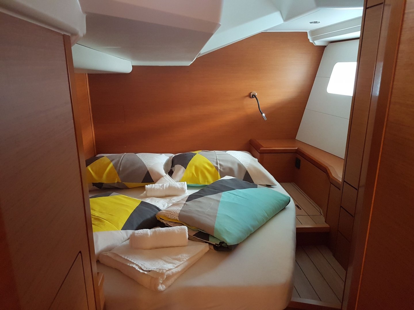 Jeanneau 54 - 4 + 1 cab. — photo 13