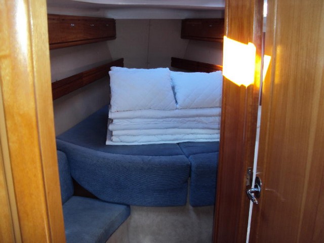 Bavaria 39 Cruiser — photo 13