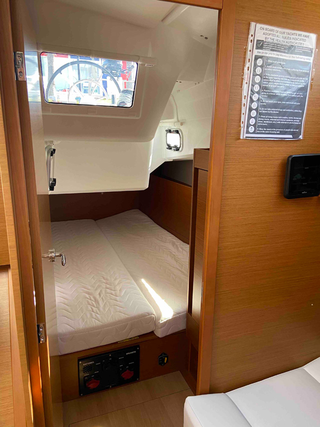 Sun Odyssey 410 - 3 cab. — photo 10