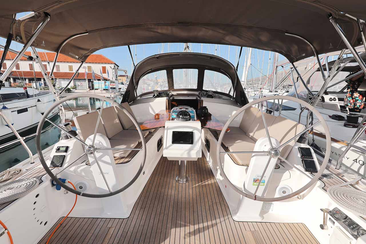 Bavaria Cruiser 37 - 3 cab. — photo 5