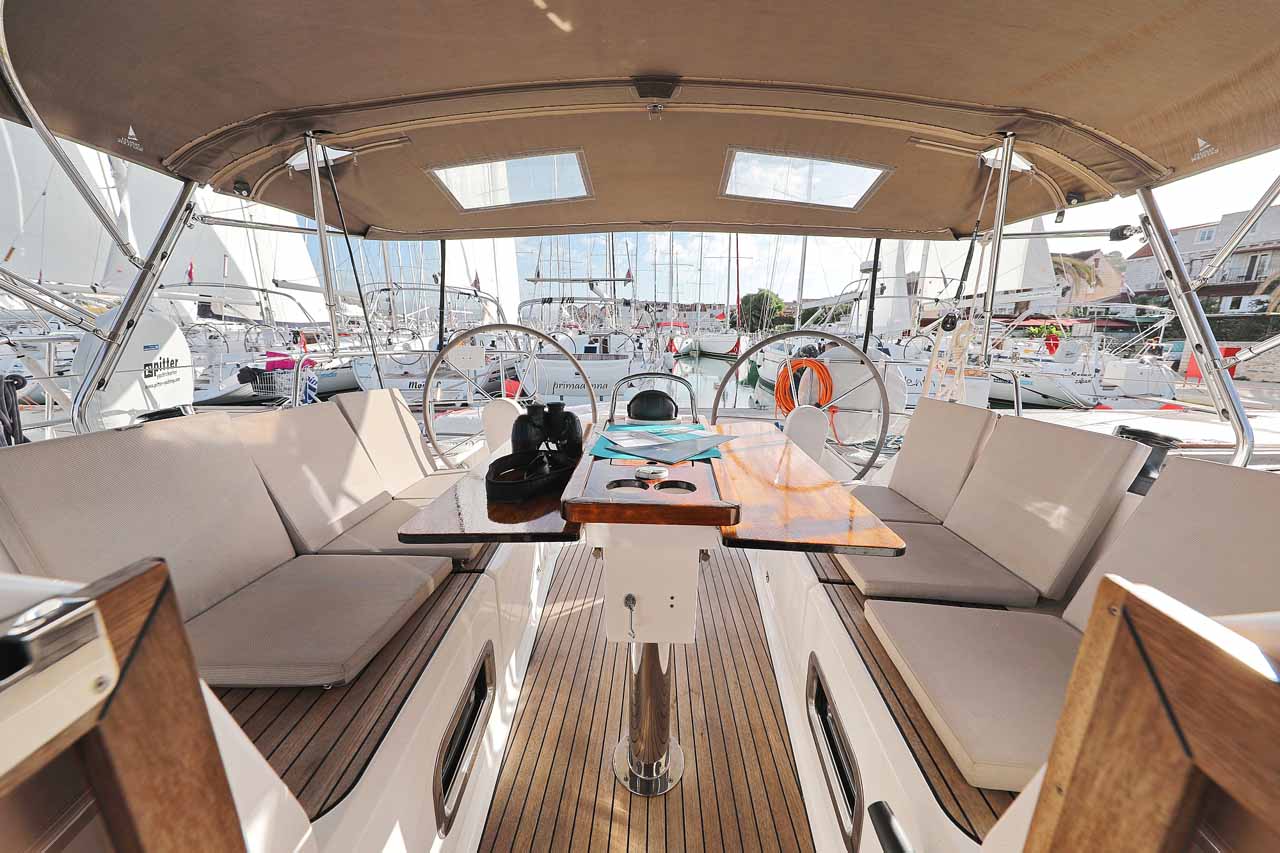 Bavaria Cruiser 37 - 3 cab. — photo 7