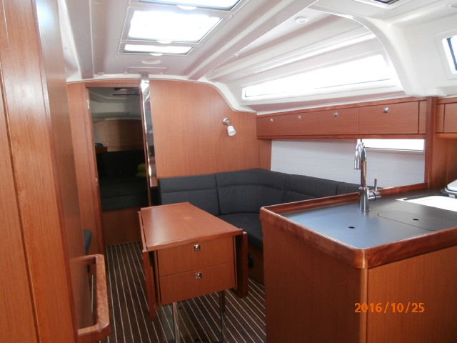 Bavaria Cruiser 37 - 3 cab. — photo 11