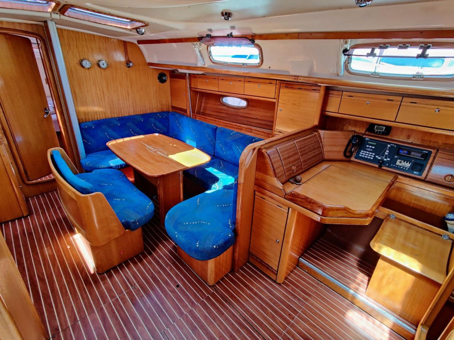 Bavaria 39 Cruiser — photo 6