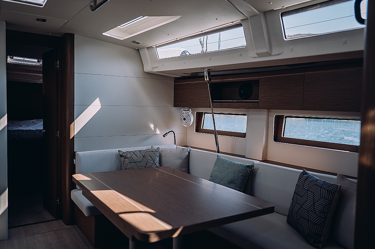 Oceanis 51.1 - 5 + 1 cab. — photo 6