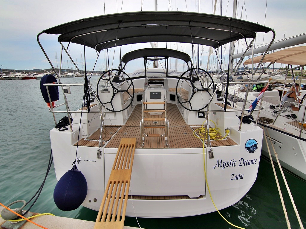 Jeanneau 54 - 6 cab. — photo 4