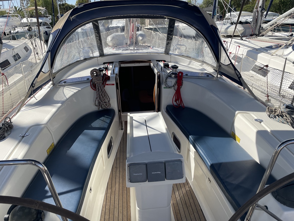 Bavaria 40 Cruiser — photo 4