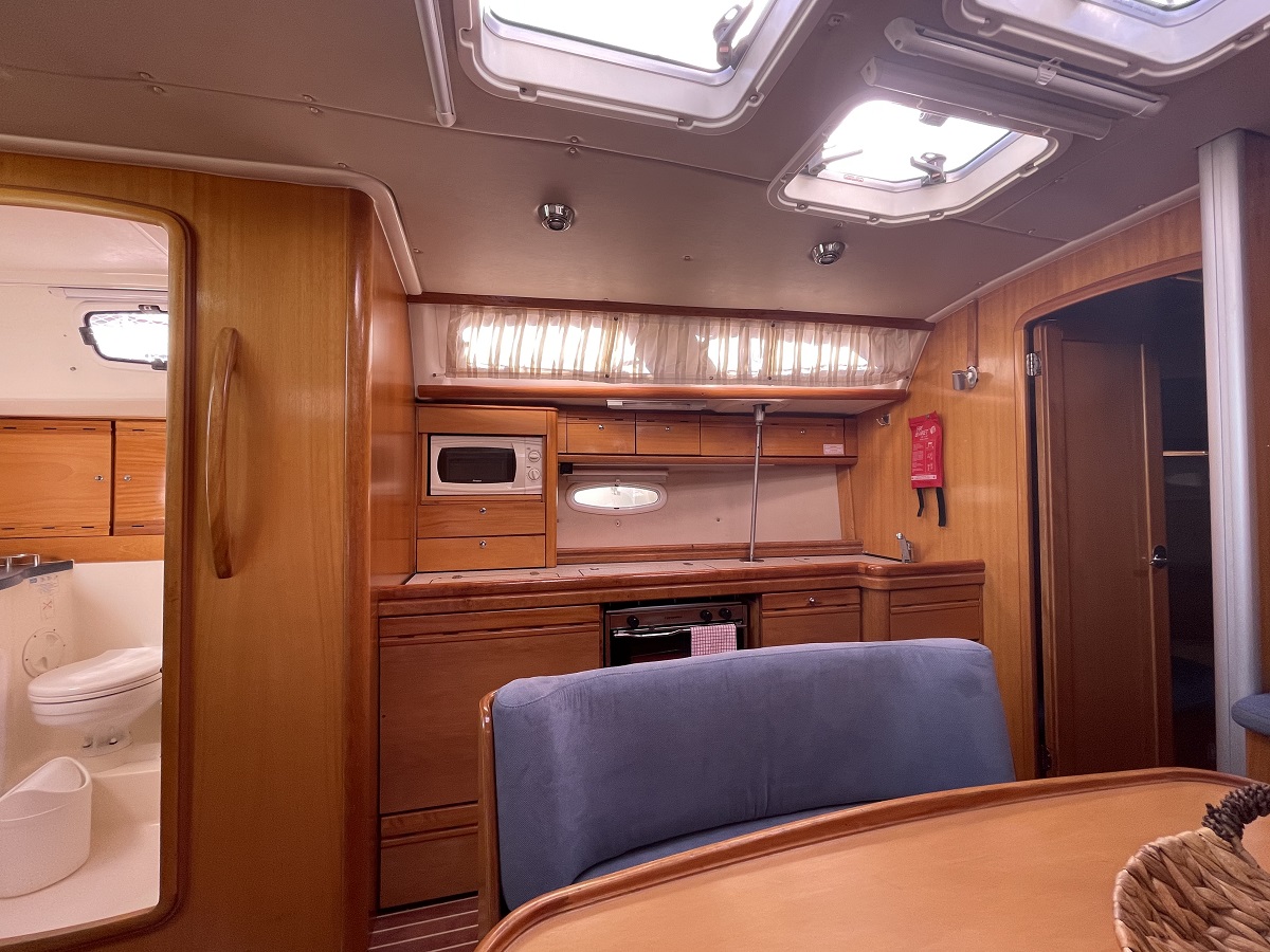 Bavaria 40 Cruiser — photo 14