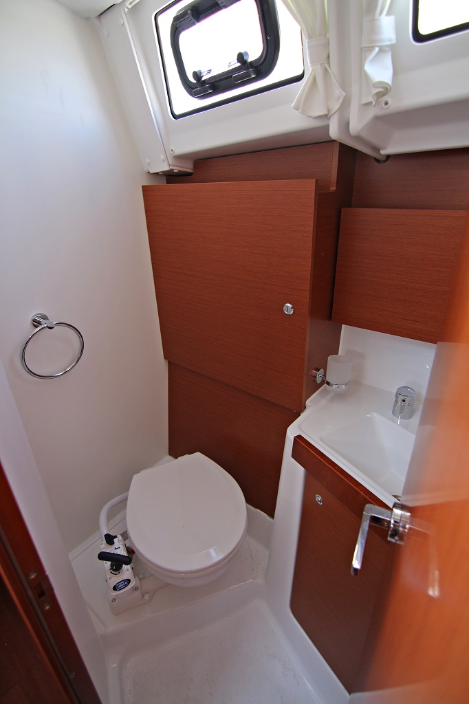 Oceanis 38.1 — photo 18