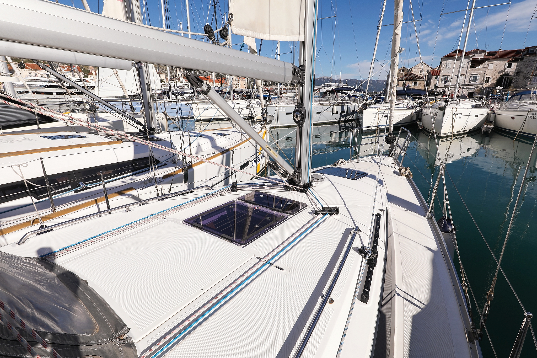 Bavaria Cruiser 34 — photo 8