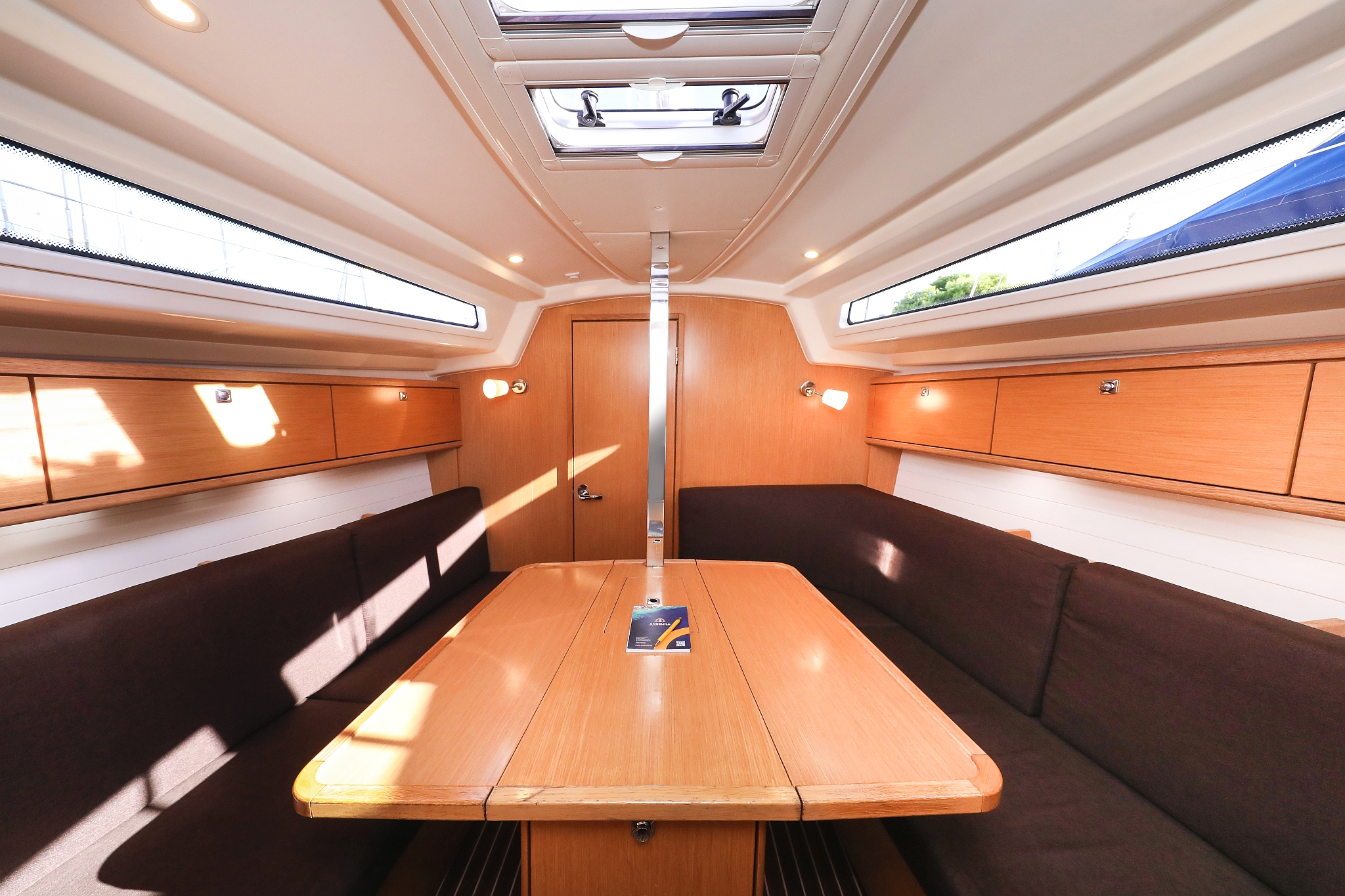 Bavaria Cruiser 34 — photo 16