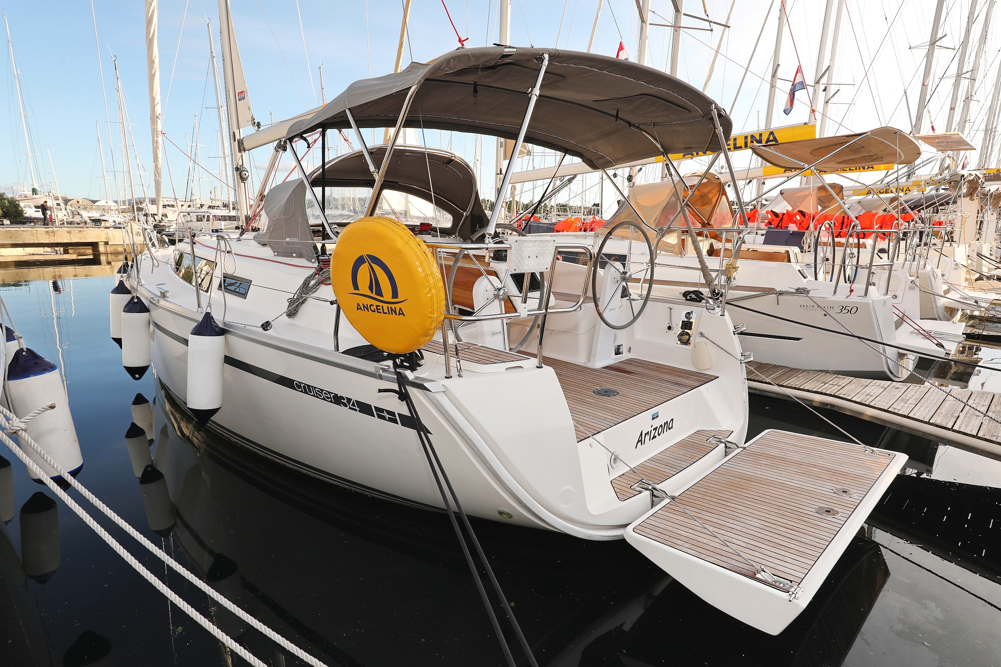 Bavaria Cruiser 34 — photo 4
