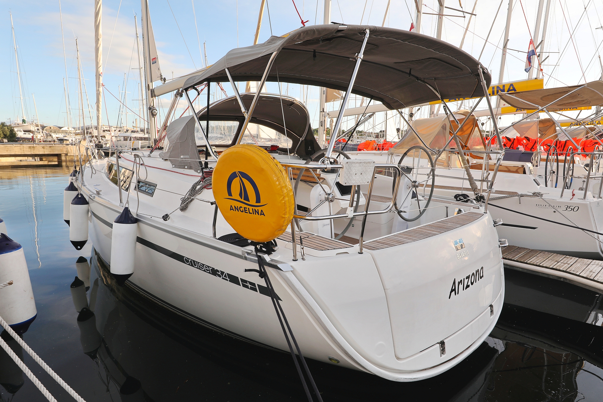 Bavaria Cruiser 34 — photo 41