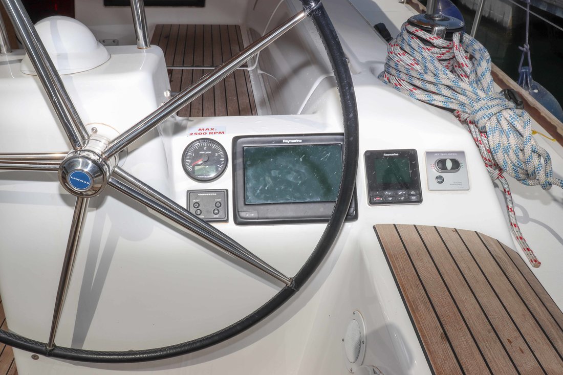 Dufour 460 GL — photo 8