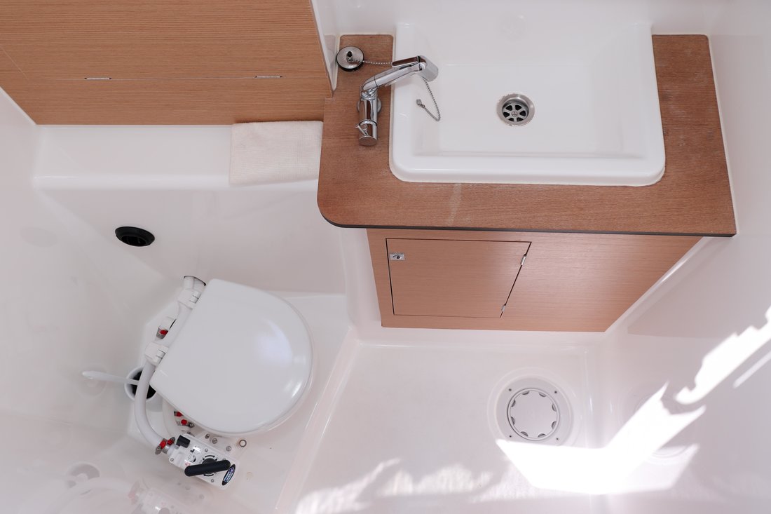 Dufour 460 GL — photo 19