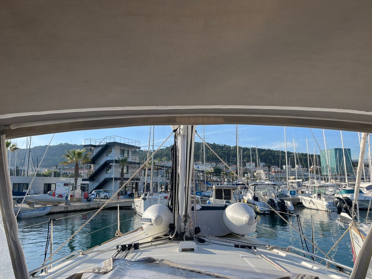 Oceanis 38.1 — photo 3