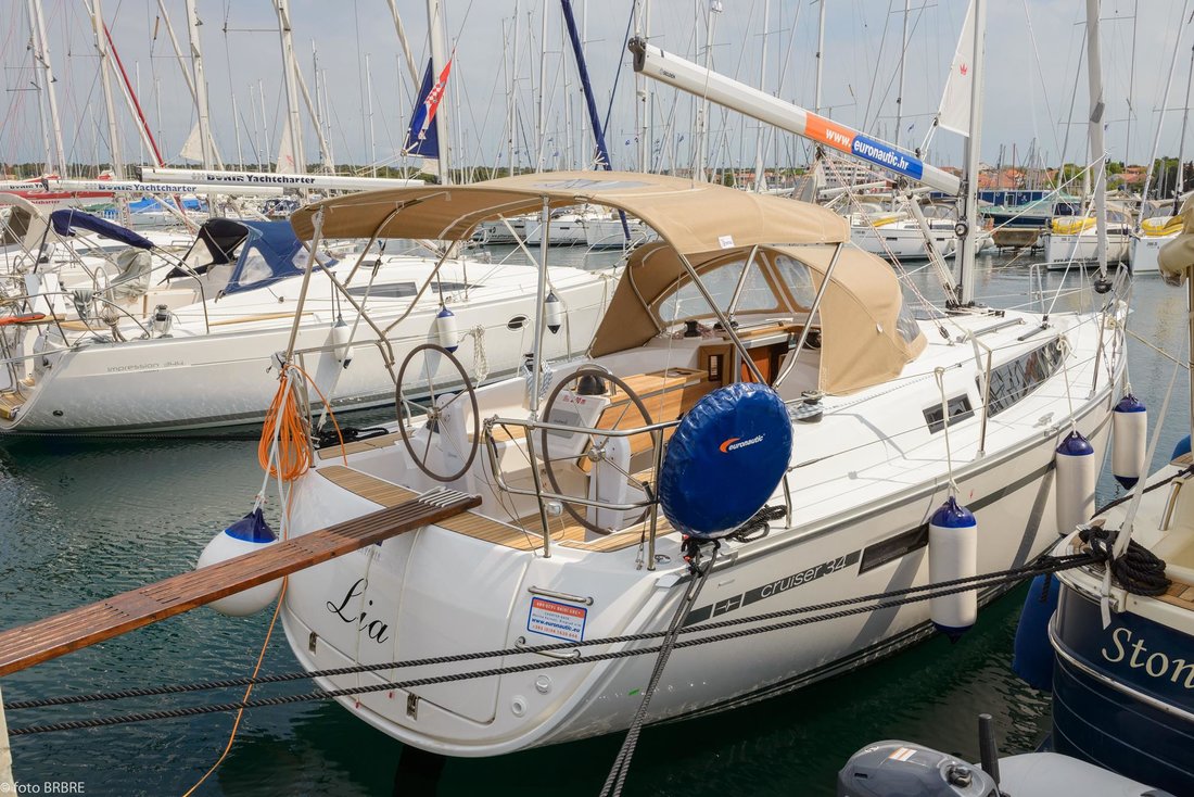 Bavaria Cruiser 34 - 2 cab. — photo 4