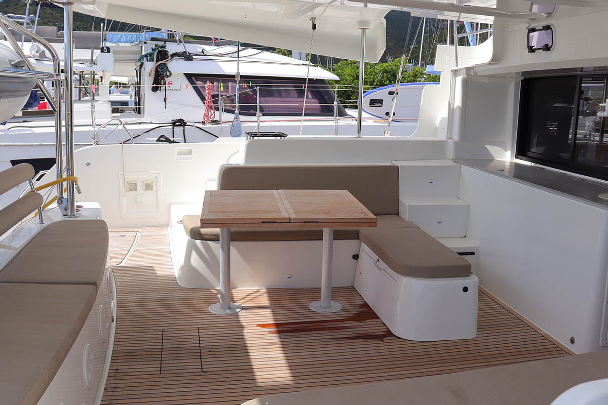 Lagoon 46 - 4 + 2 cab. — photo 3