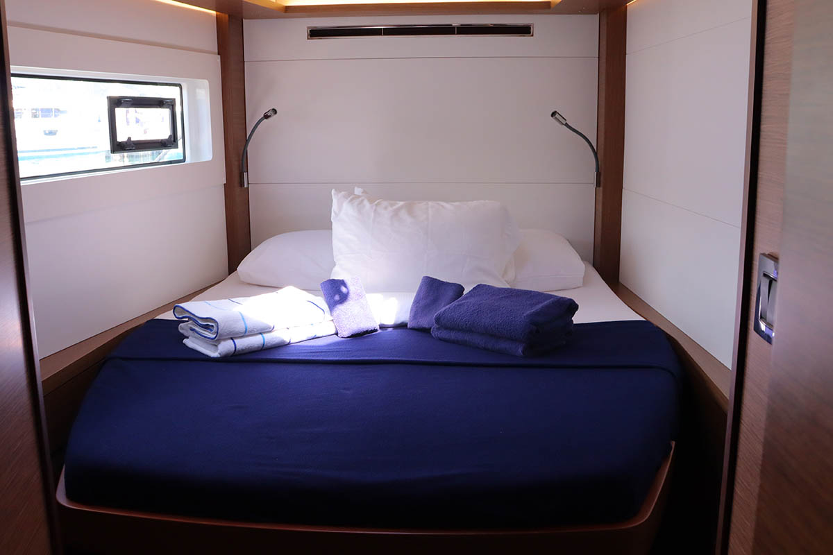 Lagoon 46 - 4 + 2 cab. — photo 17