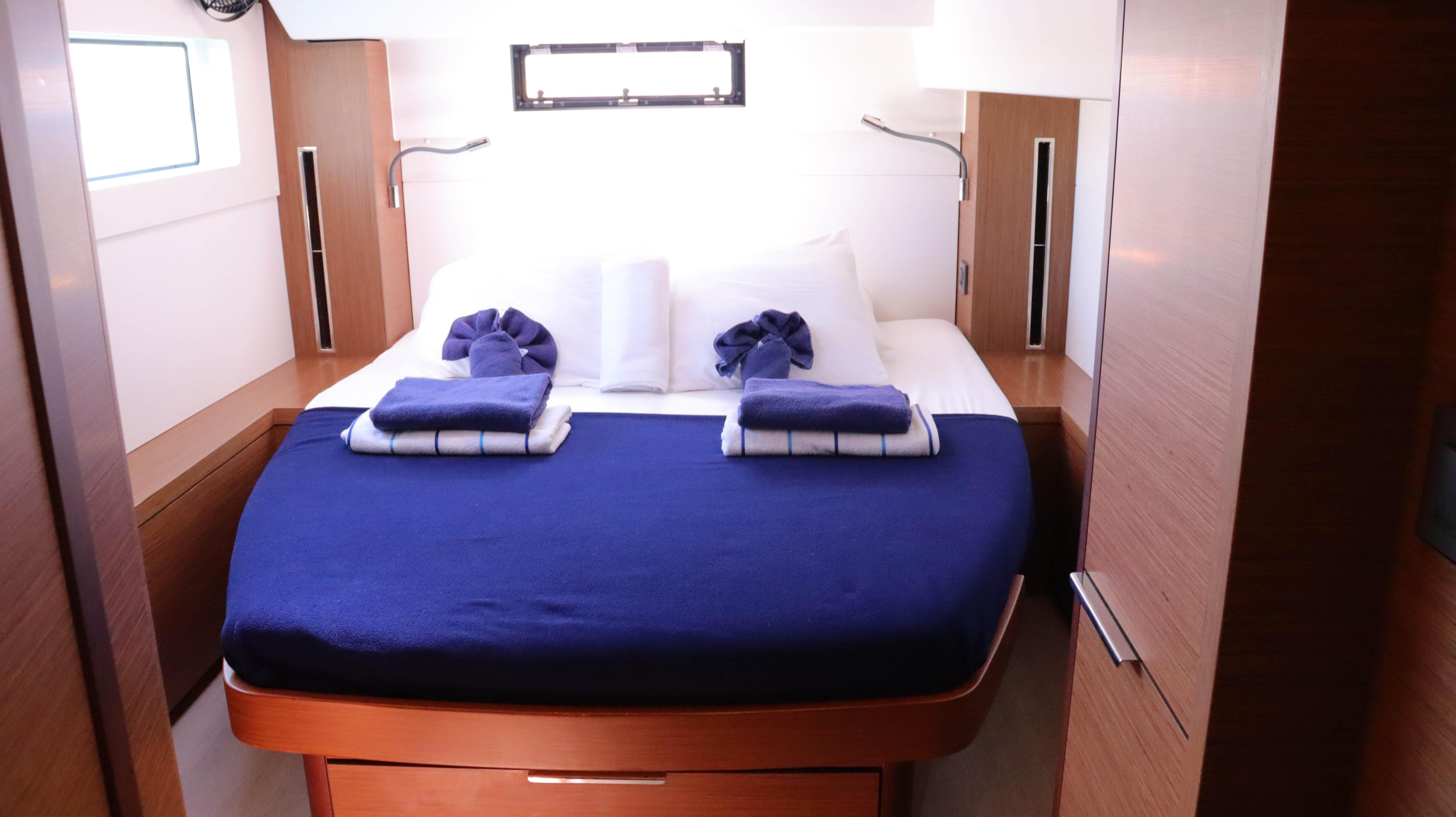 Lagoon 46 - 4 + 2 cab. — photo 19