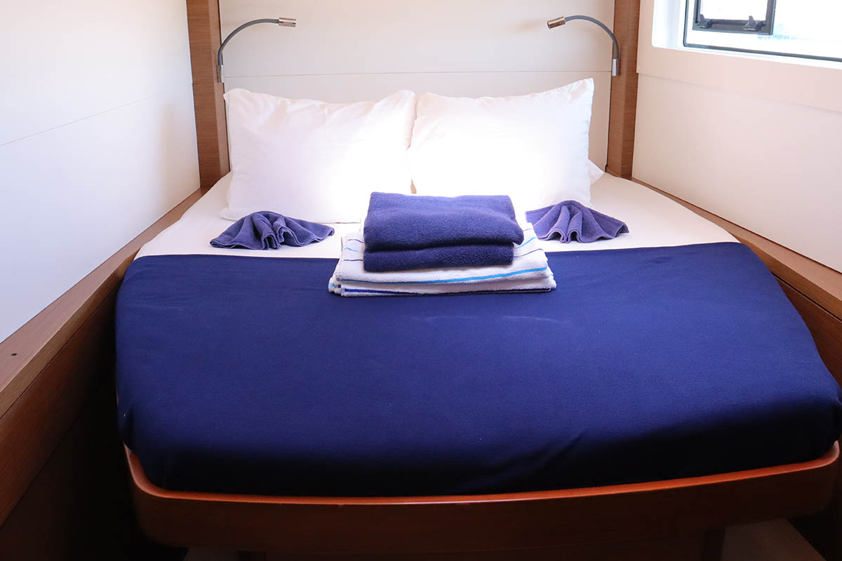 Lagoon 46 - 4 + 2 cab. — photo 20