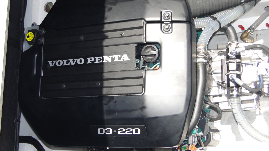 Motor Yacht 4.S — photo 9