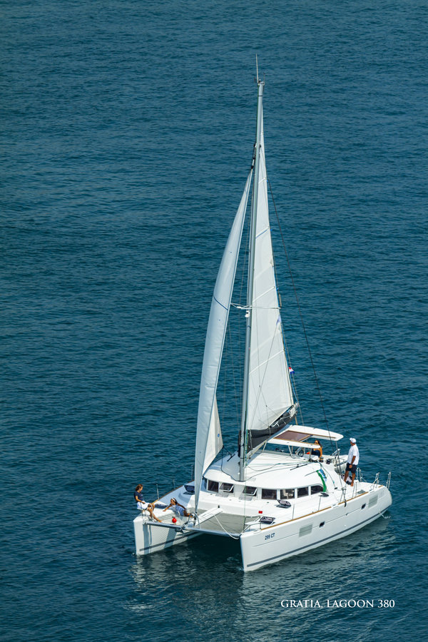 Lagoon 380 - 4 cab. — photo 9