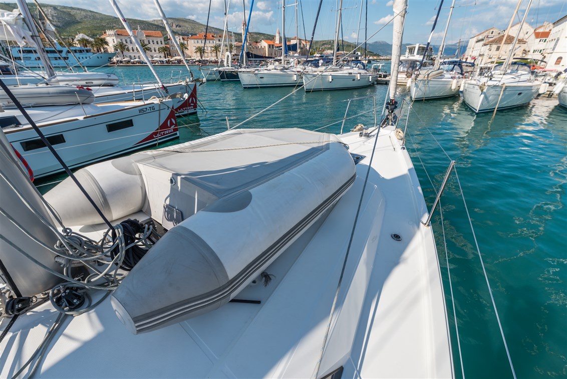 Oceanis 41.1 — photo 12