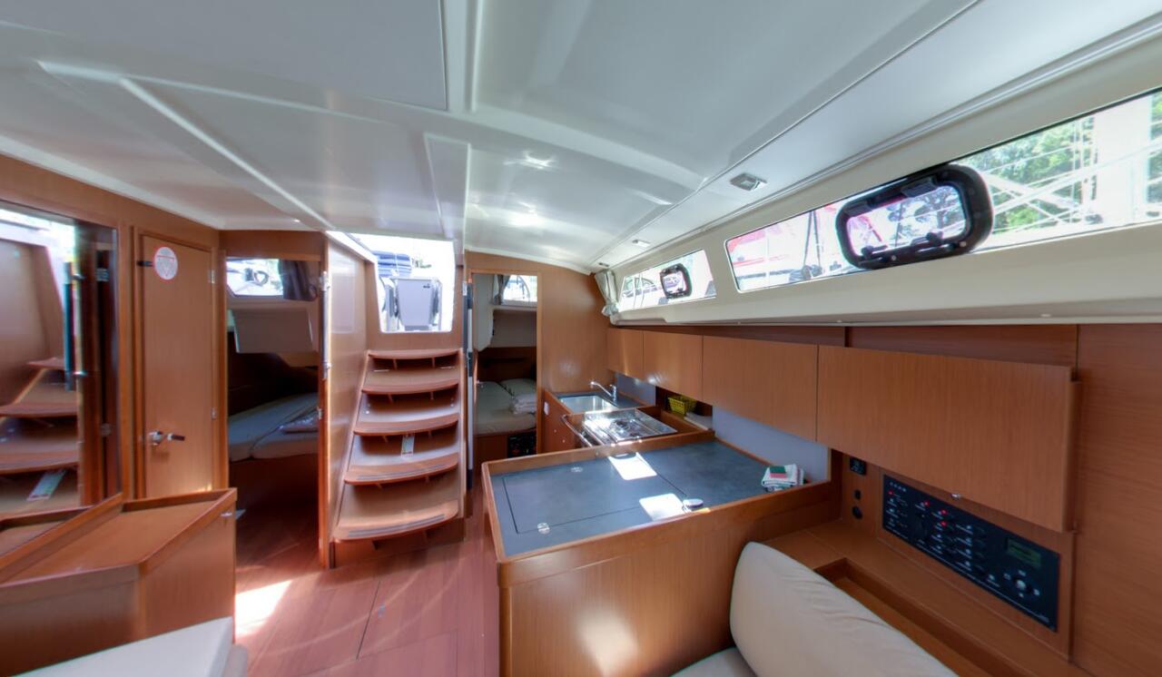 Oceanis 38.1 — photo 6