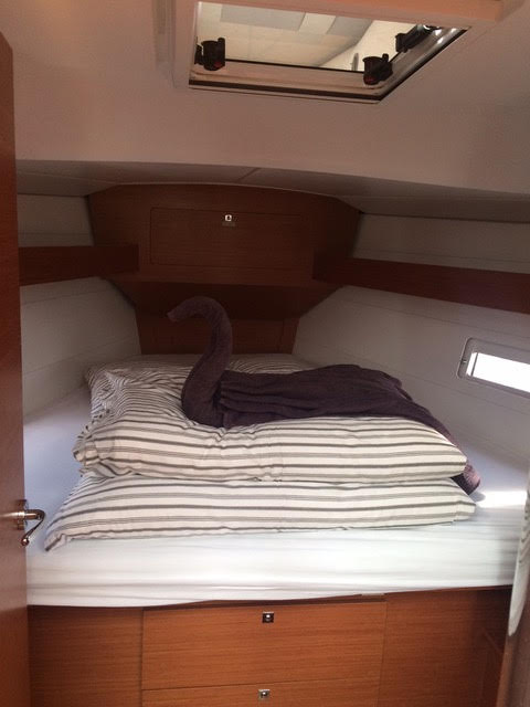 Dufour 382 GL — photo 12