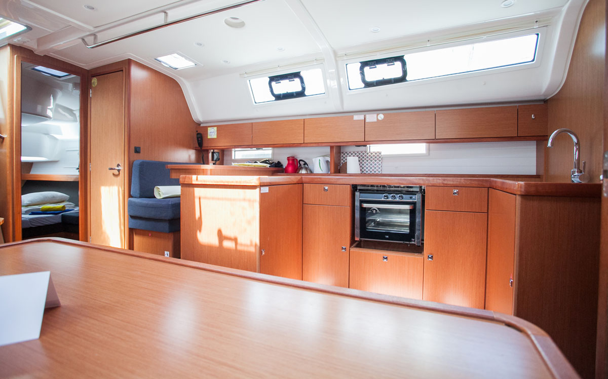 Bavaria Cruiser 51 — photo 11