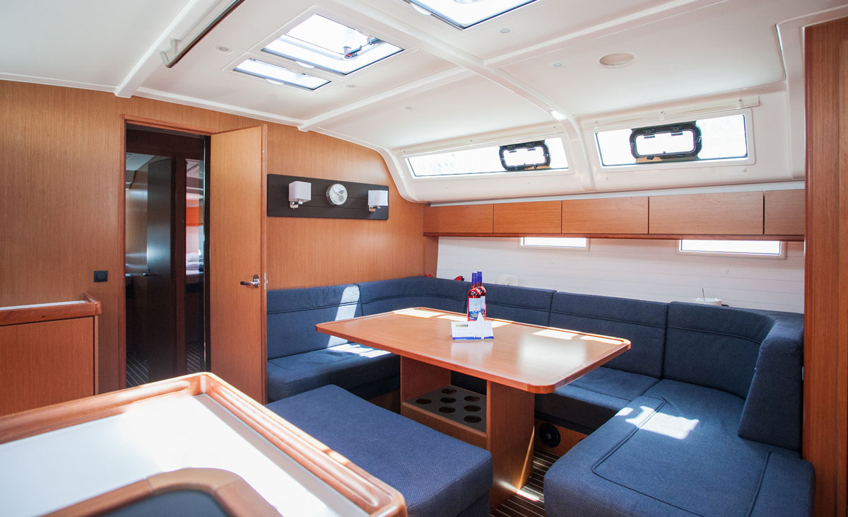 Bavaria Cruiser 51 — photo 13