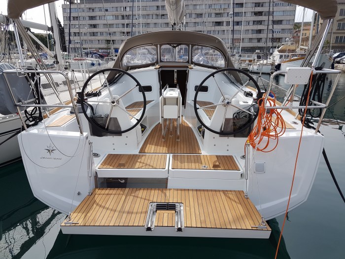 Sun Odyssey 349 - 3 cab. — photo 3
