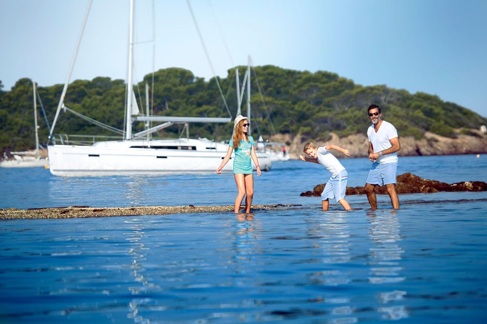 Bavaria Cruiser 41 - 3 cab. — photo 6