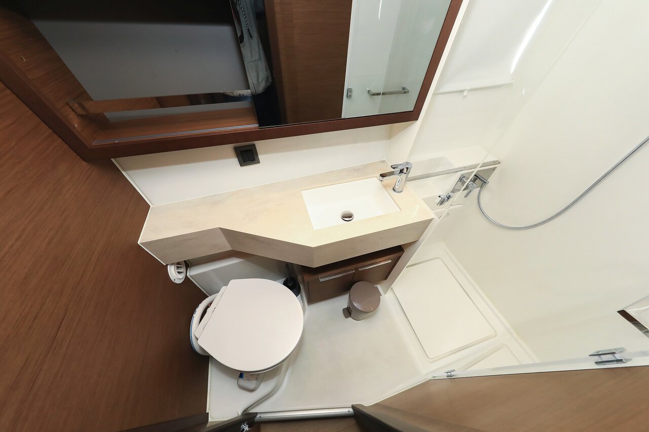 Lagoon 46 - 4 + 2 cab. — photo 27