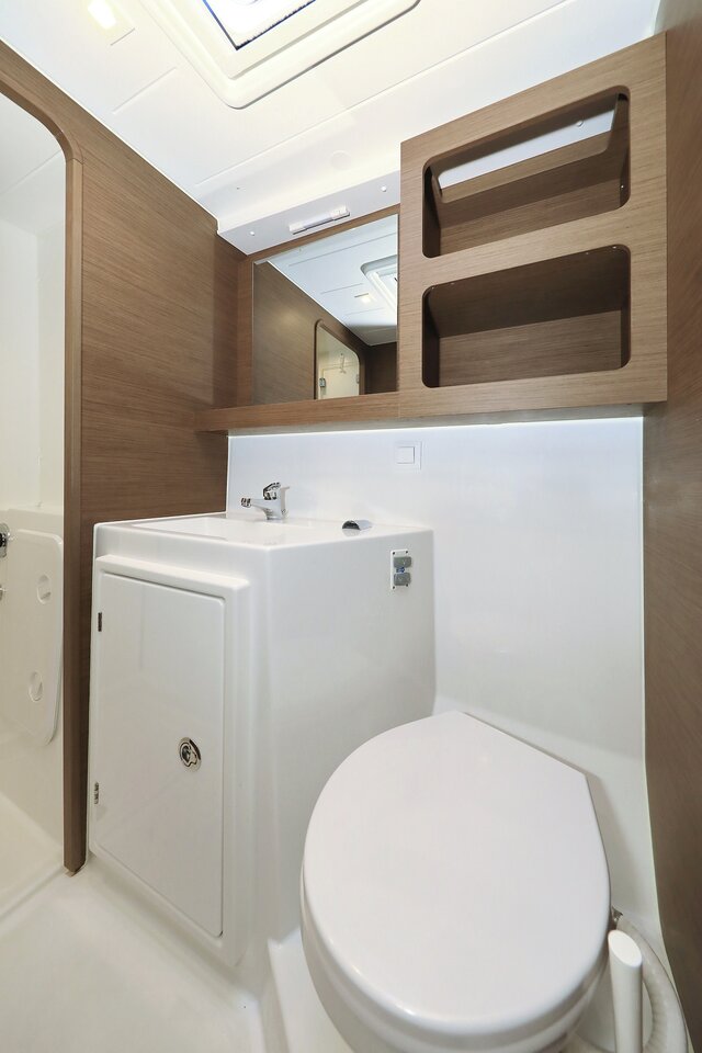 Lagoon 42 - 4 + 2 cab. — photo 29