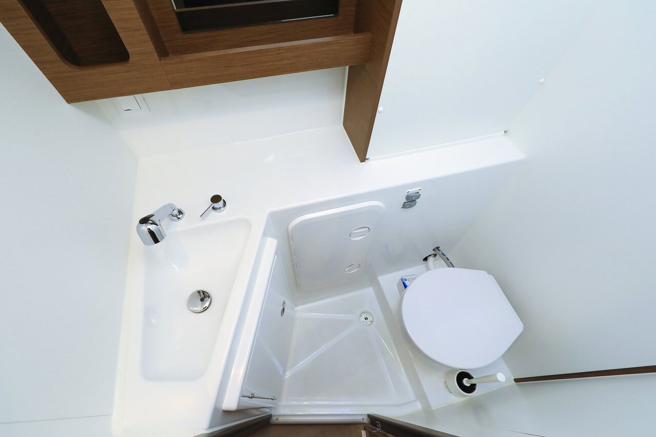 Lagoon 42 - 4 + 2 cab. — photo 31
