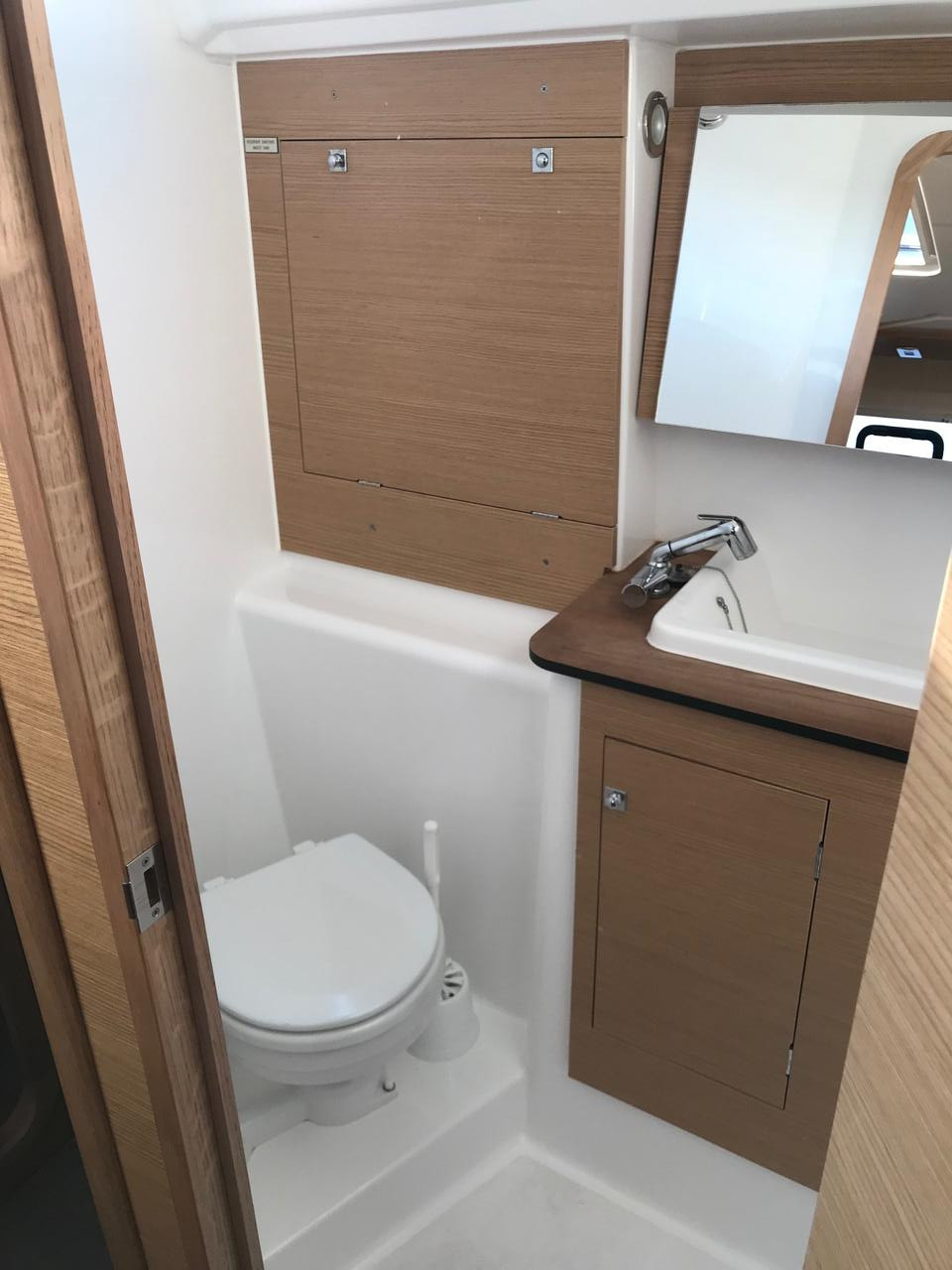Dufour 382 GL — photo 13