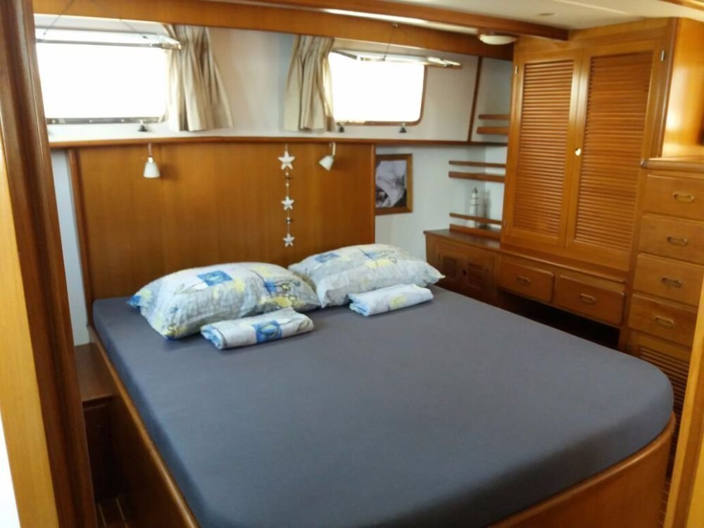 Trawler HAMPTON 42 — photo 28