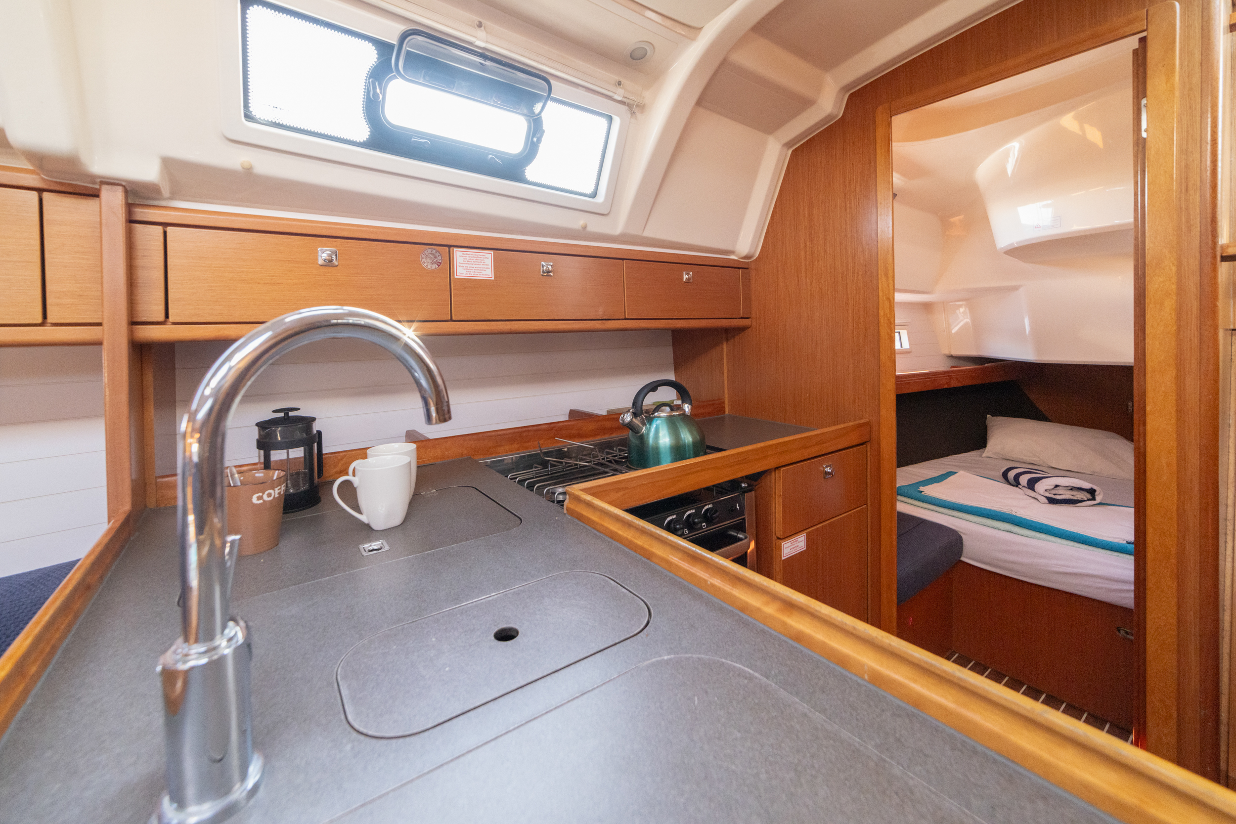 Bavaria Cruiser 37 - 3 cab. — photo 8
