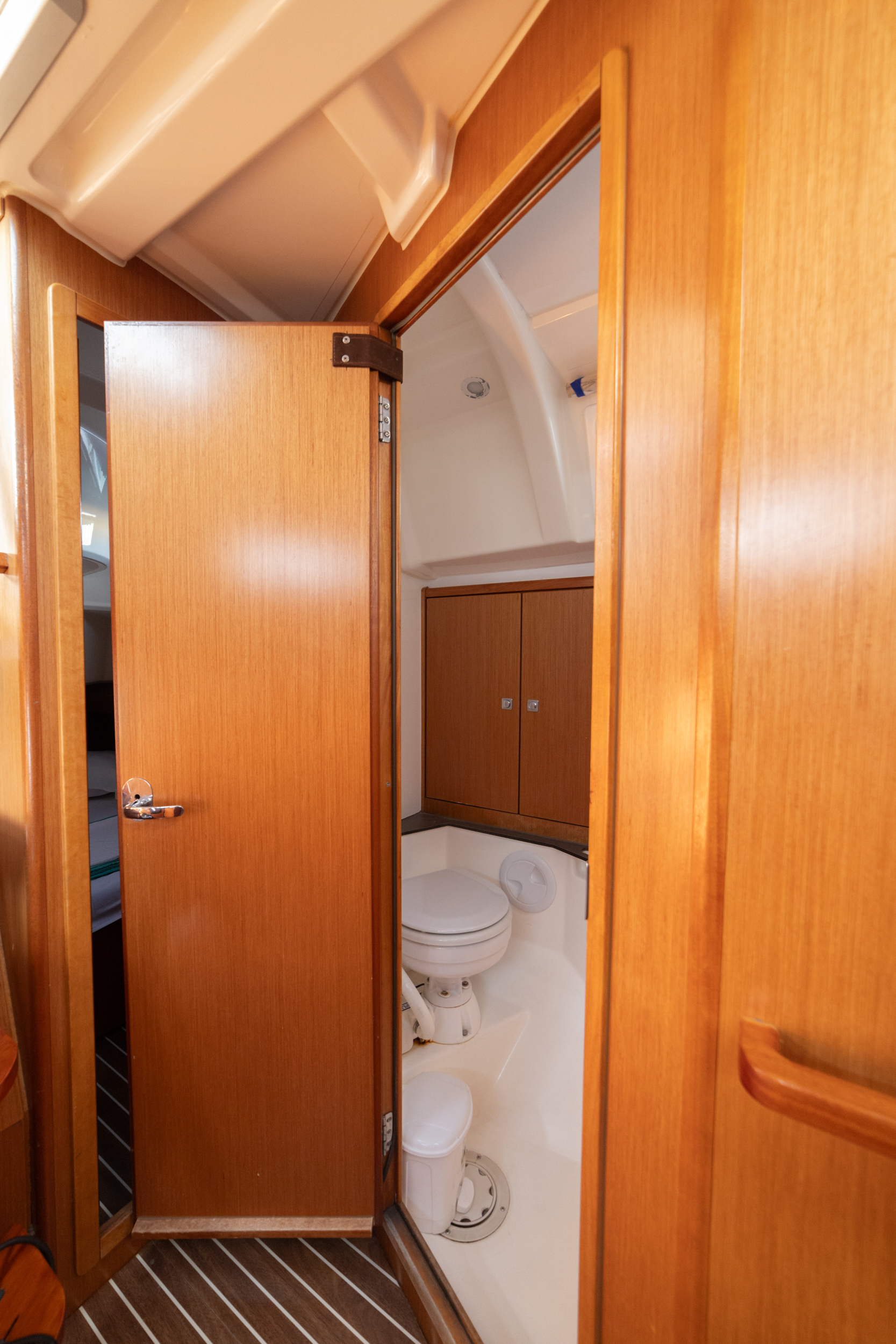 Bavaria Cruiser 37 - 3 cab. — photo 18