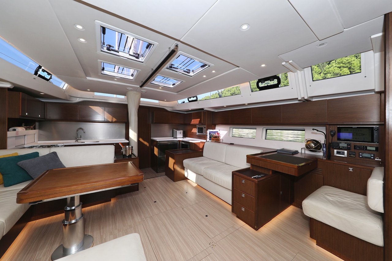 Bavaria C57 - 3 + 1 cab. — photo 6