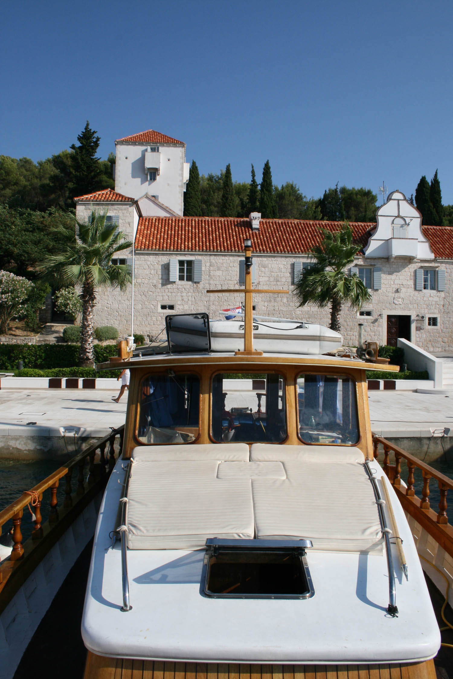 Yacht LUKA — photo 12