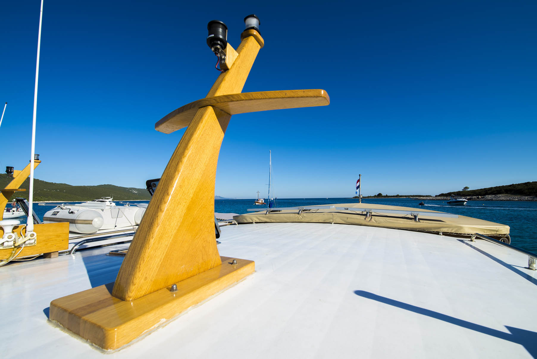 Yacht LUKA — photo 13