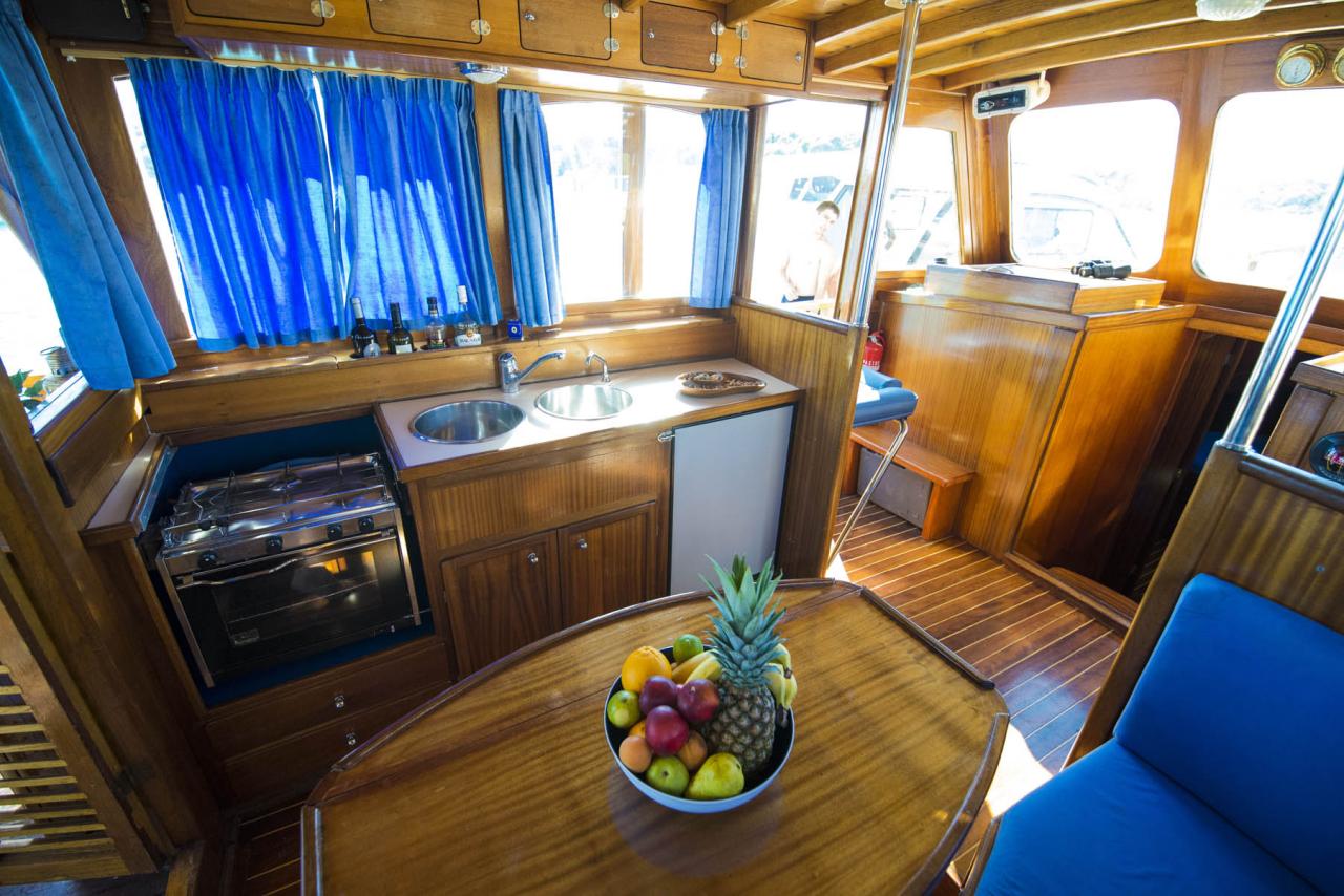 Yacht LUKA — photo 17