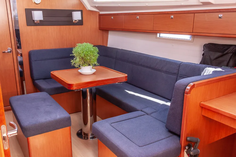 Bavaria Cruiser 41 - 3 cab. — photo 6