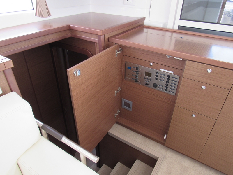 Lagoon 450 S - 4 + 2 cab. — photo 9